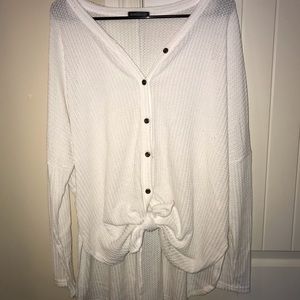 Long sleeve tie front slouchy top